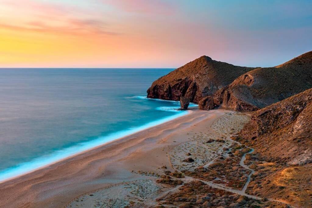 Atico Con Encanto En Cabo De Gata. A 100M De La Playa. كاربونيذاس المظهر الخارجي الصورة